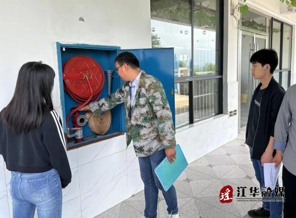 【安全生产】江华白芒营镇:开展校园安全检查 守护师生平安健康
